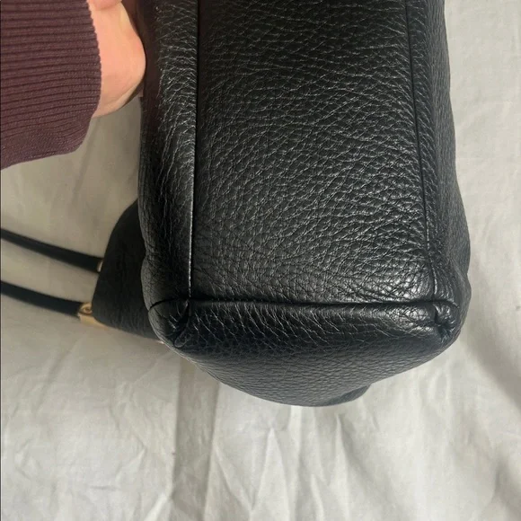 COACH Elegant Black Leather Tote Bag - Picture 12 of 12